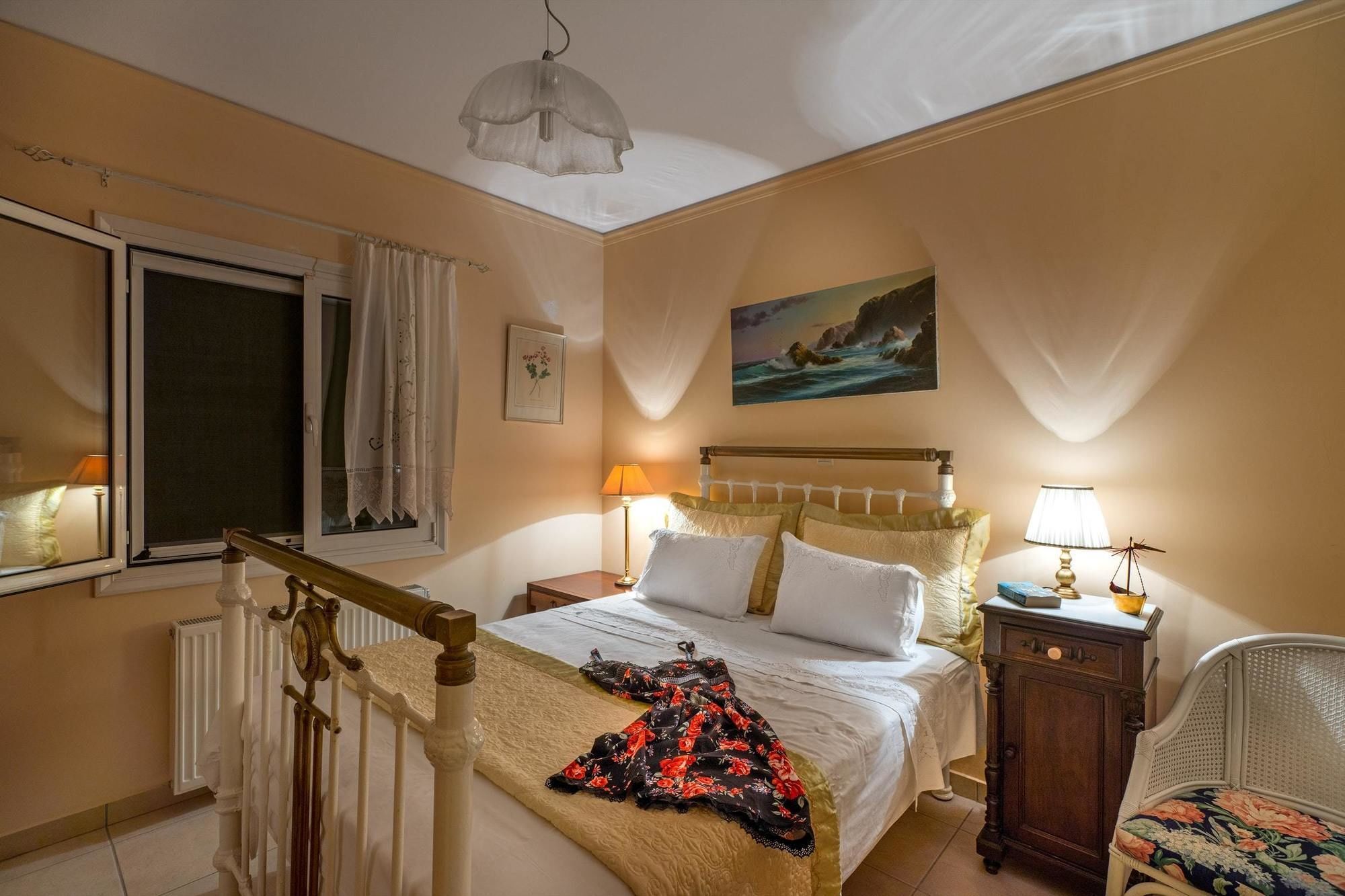 Maria'S Seaside Villa - House With 3 Rooms In Marathon, With Wonderful Exteriör bild