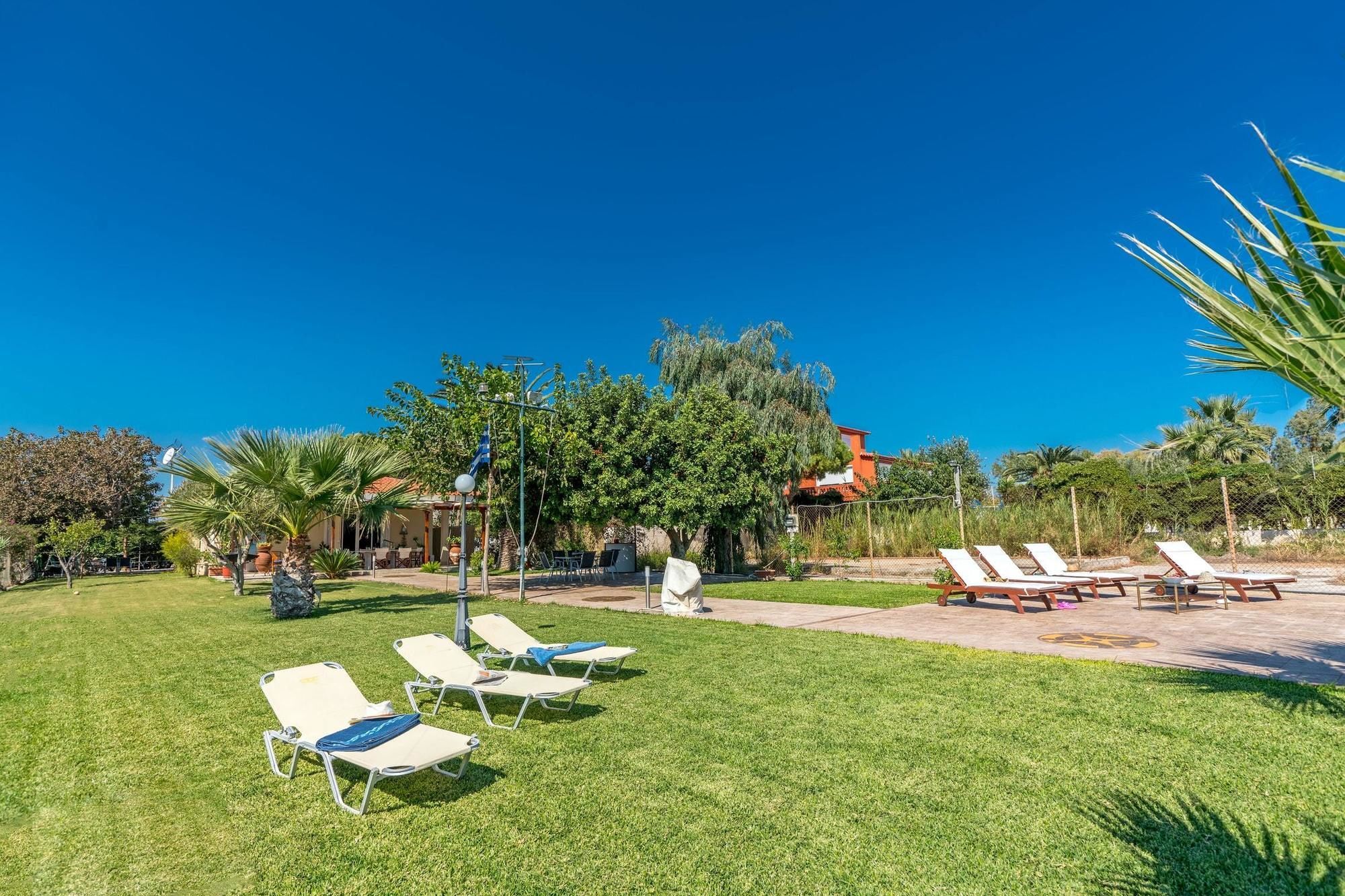 Maria'S Seaside Villa - House With 3 Rooms In Marathon, With Wonderful Exteriör bild